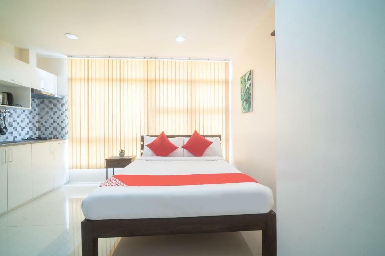 Oyo 199 Solange Apartelle Davao Экстерьер фото